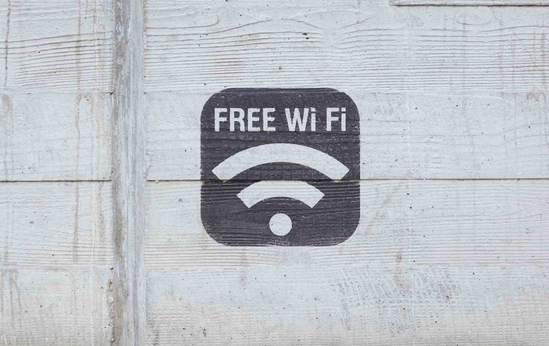 doi mat khau wifi