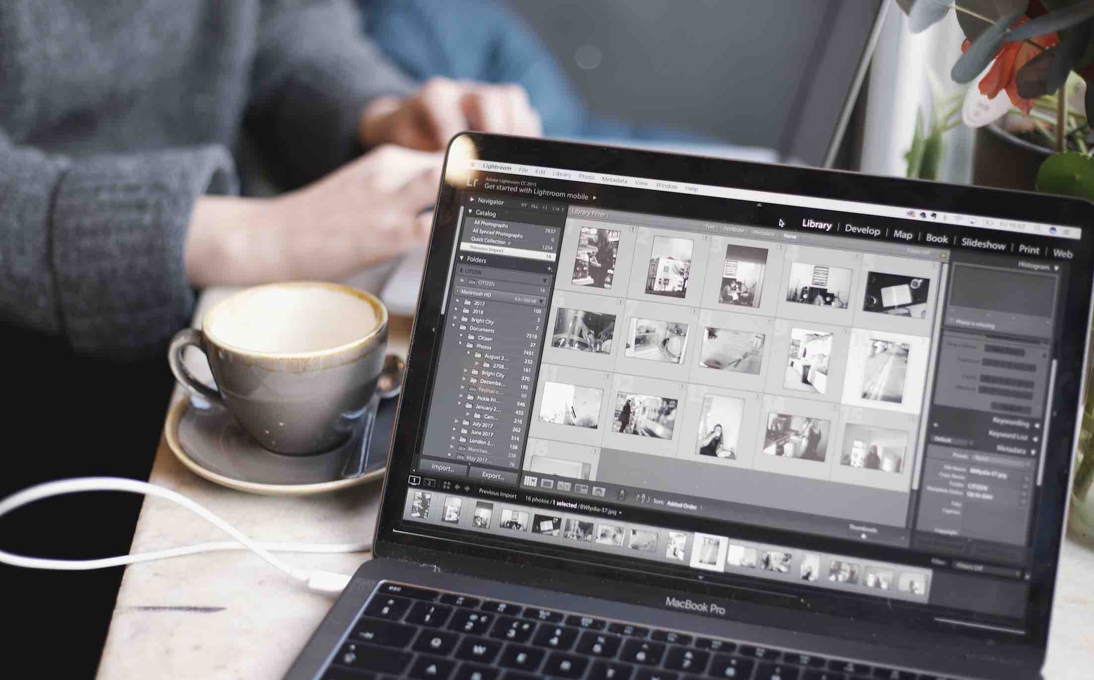 Sử dụng công cụ tách nền ảnh không cần Photoshop được cập nhật mới nhất, bạn có thể tạo ra những bức ảnh đẹp và độc đáo mà không cần phải mất nhiều thời gian để tìm hiểu về việc sử dụng các công cụ đắt tiền. Điều tuyệt vời là bạn có thể sử dụng công cụ này để tách phông nền một cách dễ dàng và nhanh chóng chỉ bằng vài cú nhấp chuột. Hãy xem bức ảnh này để khám phá sự thay đổi đáng kể!