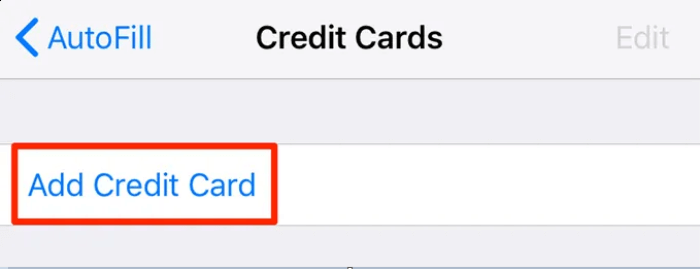 Thêm thẻ tín dụng trên iphone