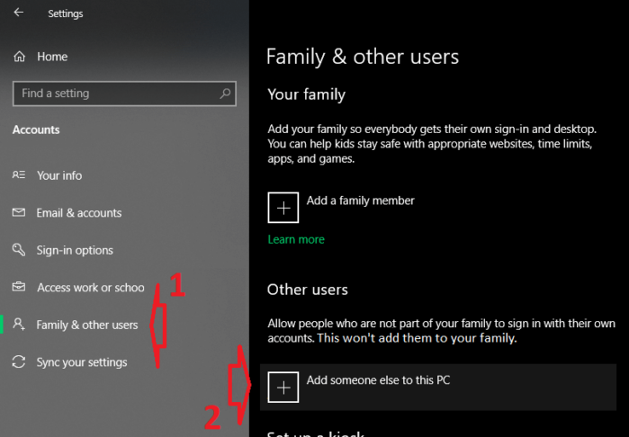 Chọn Family & other users trên bảng điều khiển