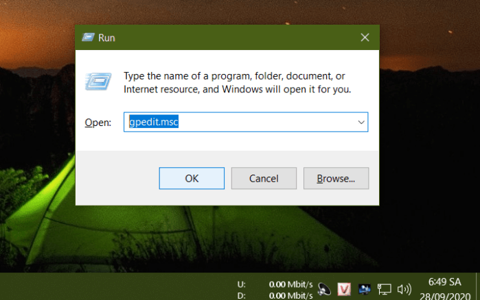 Mở cửa sổ Run bằng phím tắt Win + R