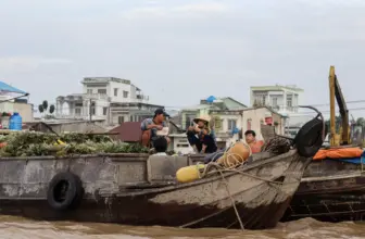 quoc te dang ong