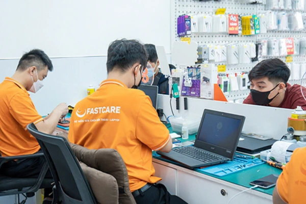 FASTCARE - địa chỉ sửa chữa điện thoại, Laptop, máy tính bảng uy tín