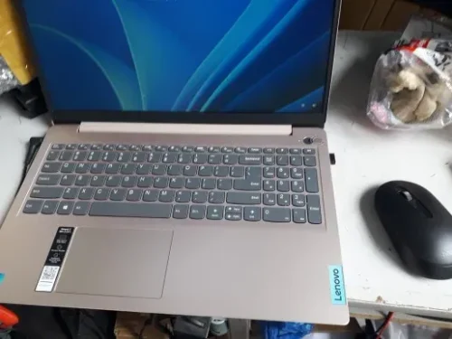 LapTop Lenovo IdeaPad 3 15ITL6 - 15.6 inch Full HD