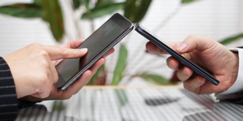 Cách xem số điện thoại đang sử dụng trên iPhone, iPad